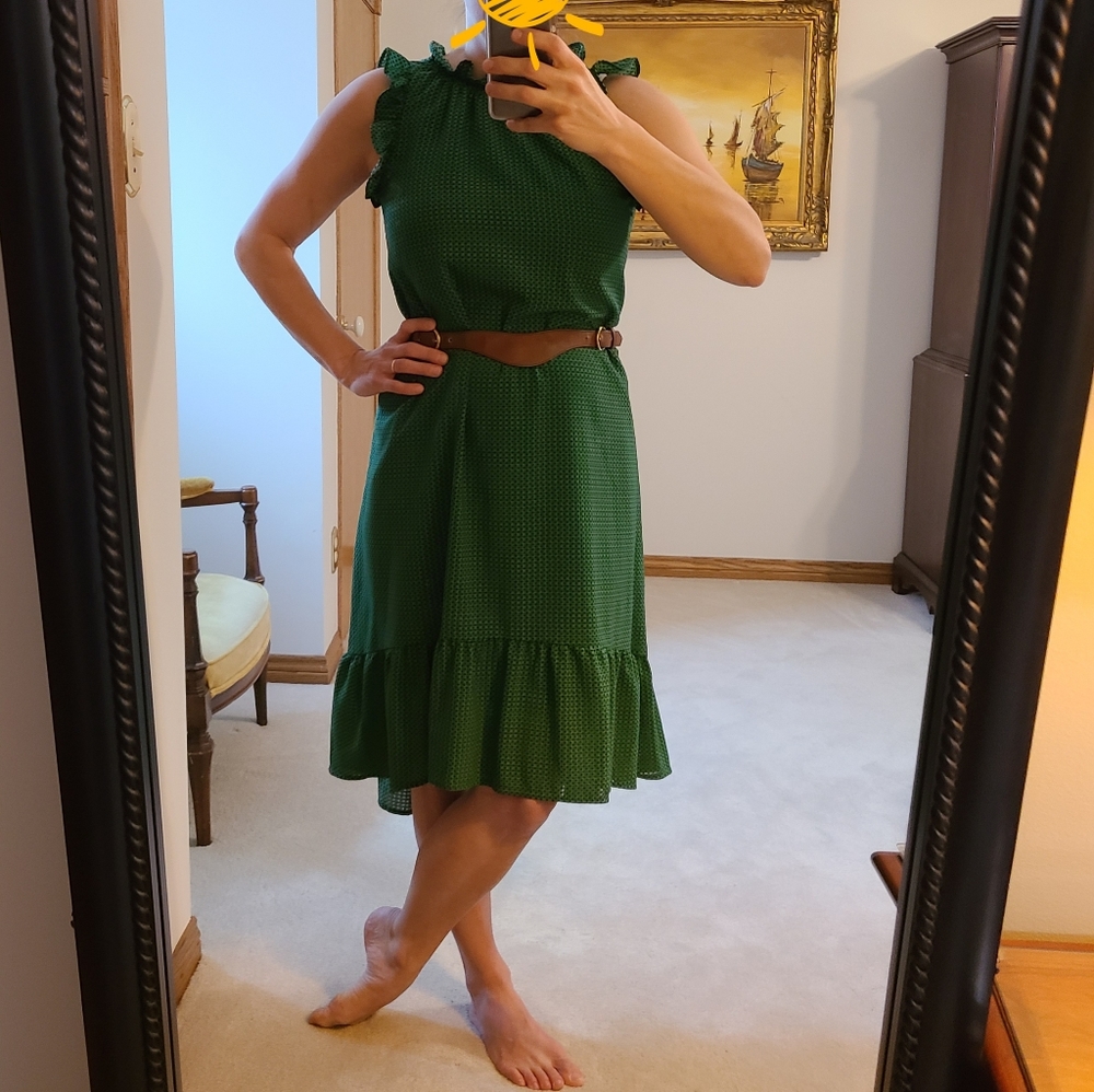 🎉Host Pick🎉 WHO WHAT WEAR Green High-Low Dress